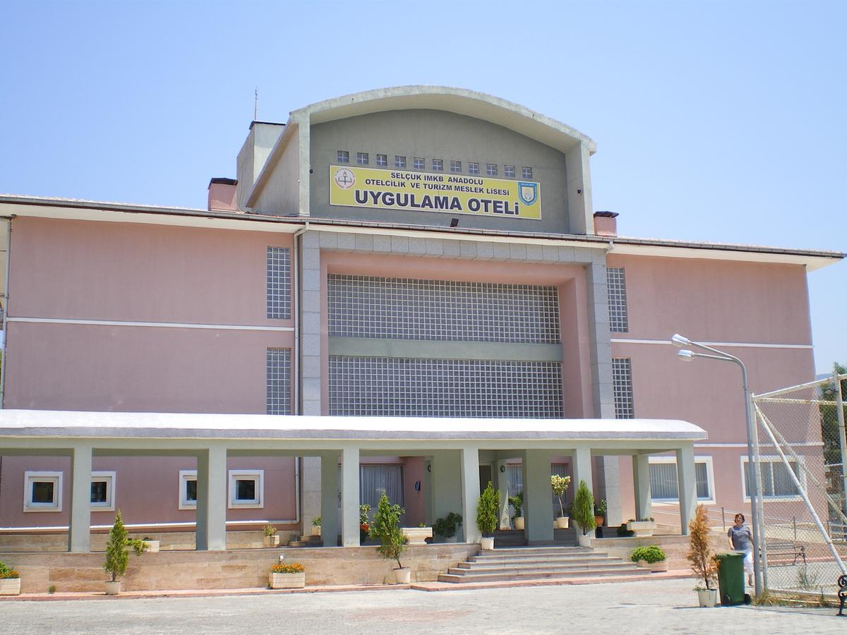 Otel Uygulama Oteli̇